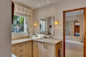 Foto van Villa in Orba – afbeelding 16