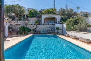 Foto van Villa in Orba – afbeelding 2