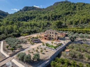 Foto van Finca in Orba – afbeelding 1